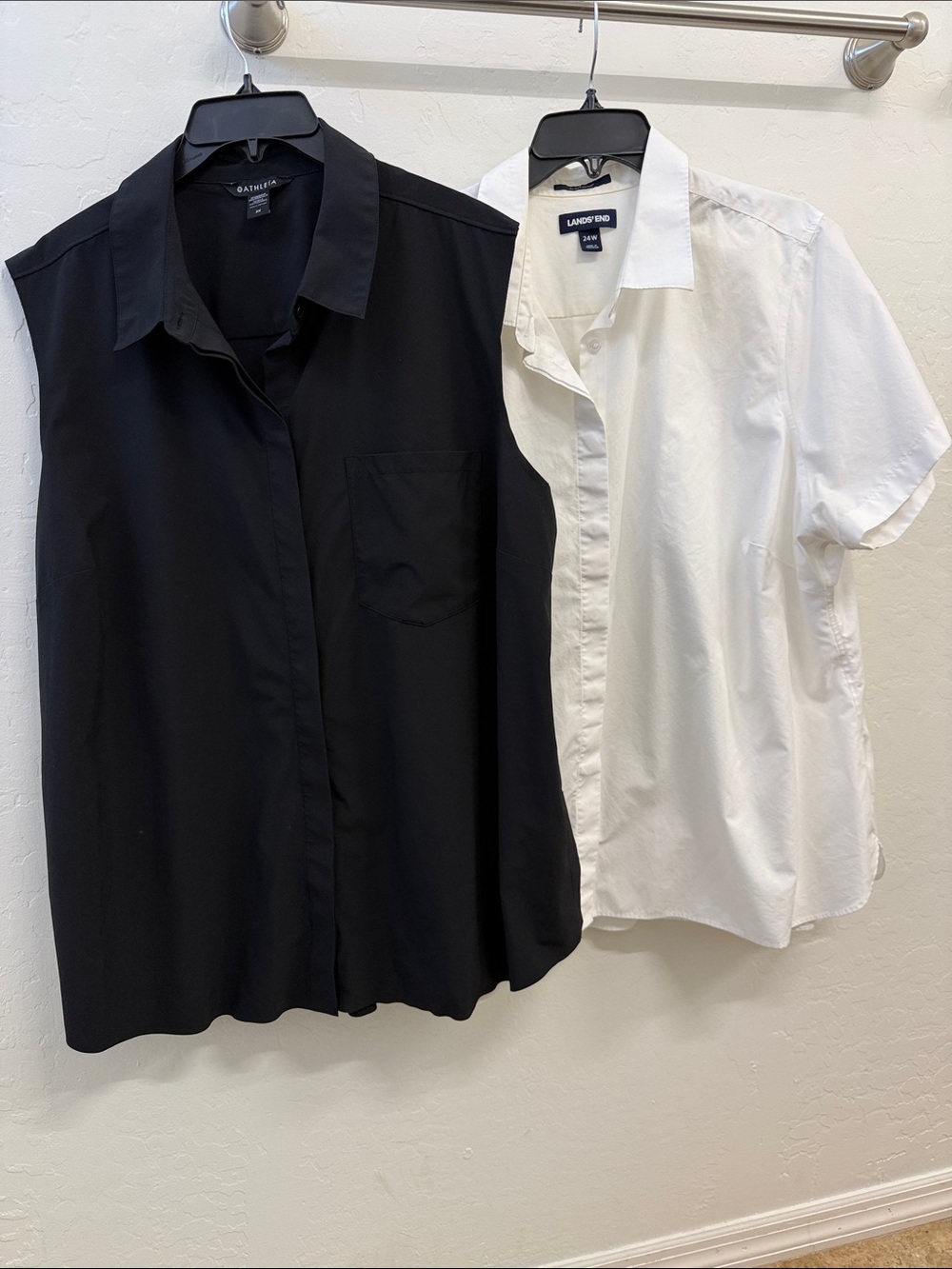 Land’s End White Short-Sleeve Women’s Shirt - + Athleta sleeveless button down
